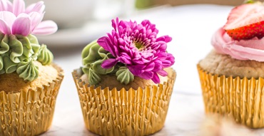 Floral cupcakes